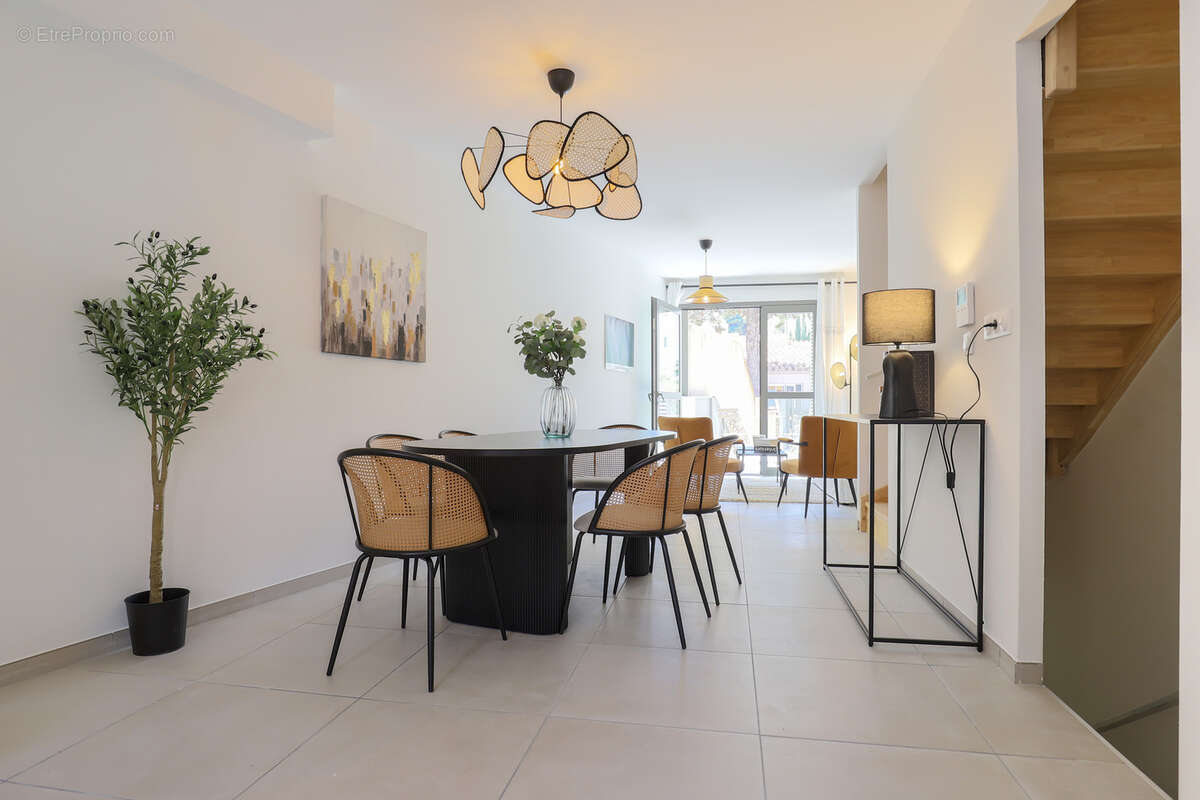 À 50 mètres de la mer - Villa Double Garage - Jardin - Terrasses ! - photo 4