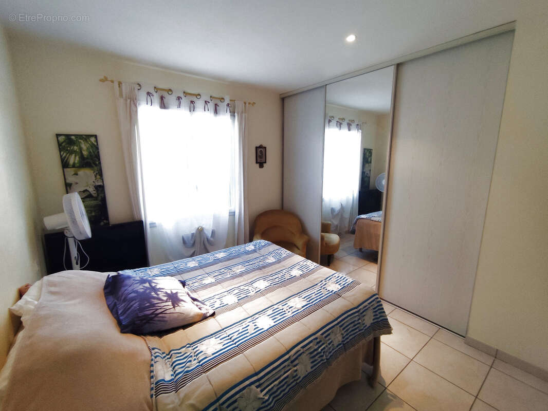 Maison à SAINT-JEAN-LASSEILLE