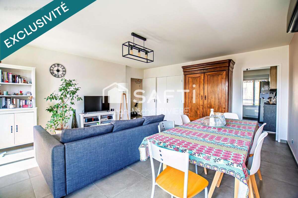 Photo 6 - Appartement à LYON-8E