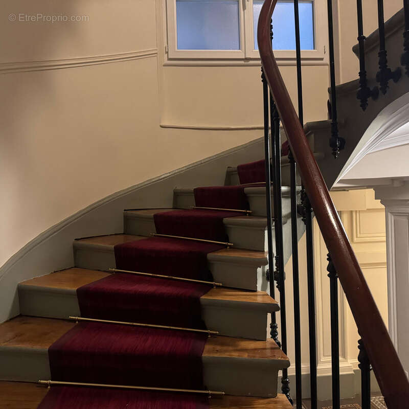 Appartement à PARIS-9E