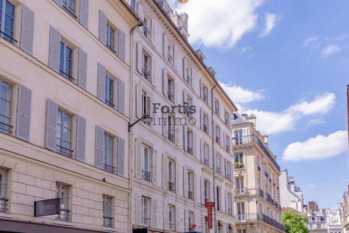 Appartement à PARIS-6E