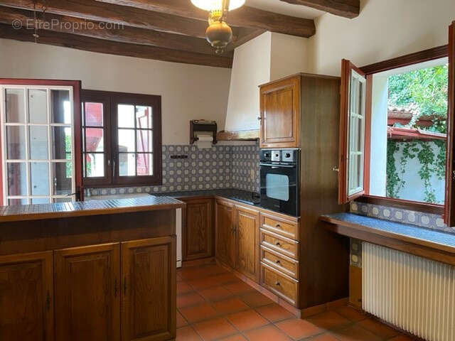 Spacieuse maison familiale avec piscine - photo 4