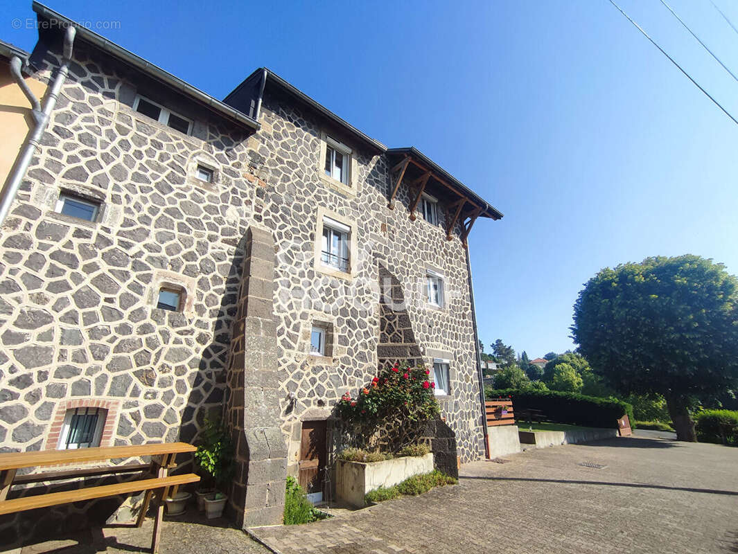 Appartement à AYDAT