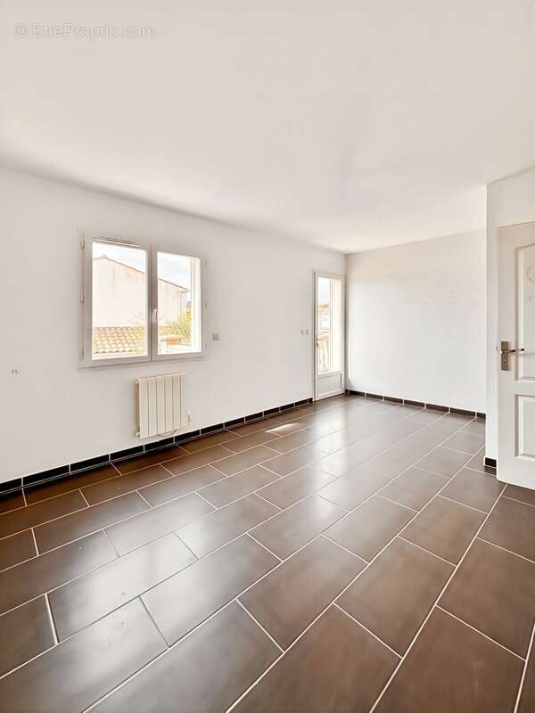 Maison à SAINT-BAUZILLE-DE-PUTOIS