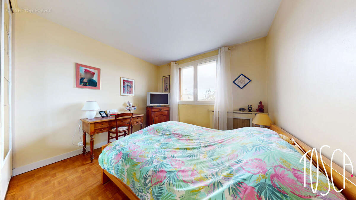 Appartement à THIAIS