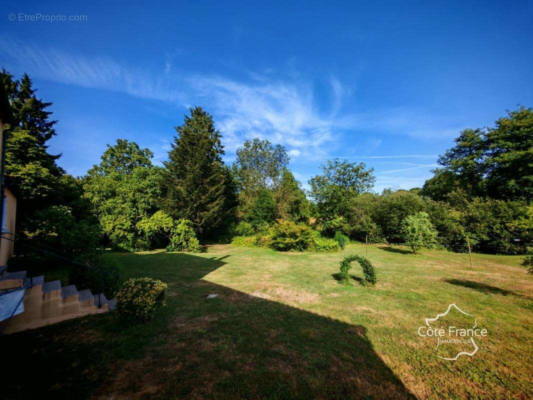 Maison à LA MEILLERAIE-TILLAY