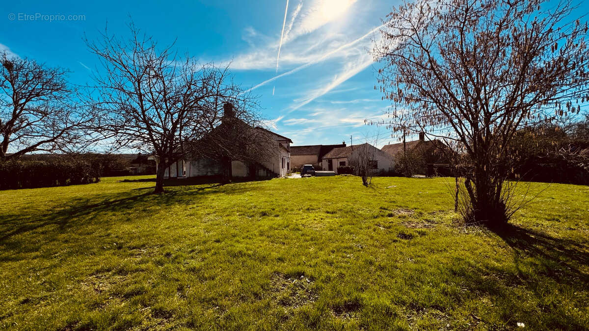 Longère bourguignonne située dans le secteur d' ISLAND au prix de 246 100 €. - photo 39
