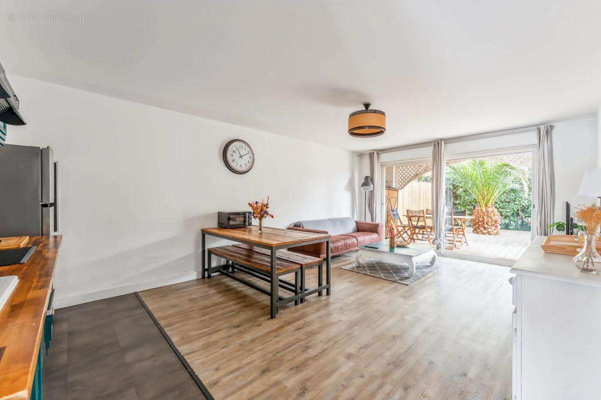 Appartement à LANTON