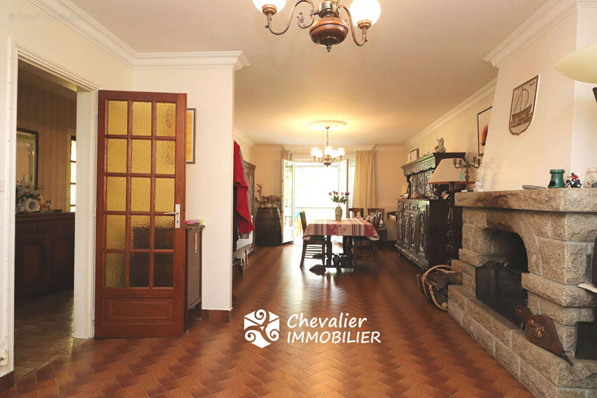 Maison à SAINT-NOLFF