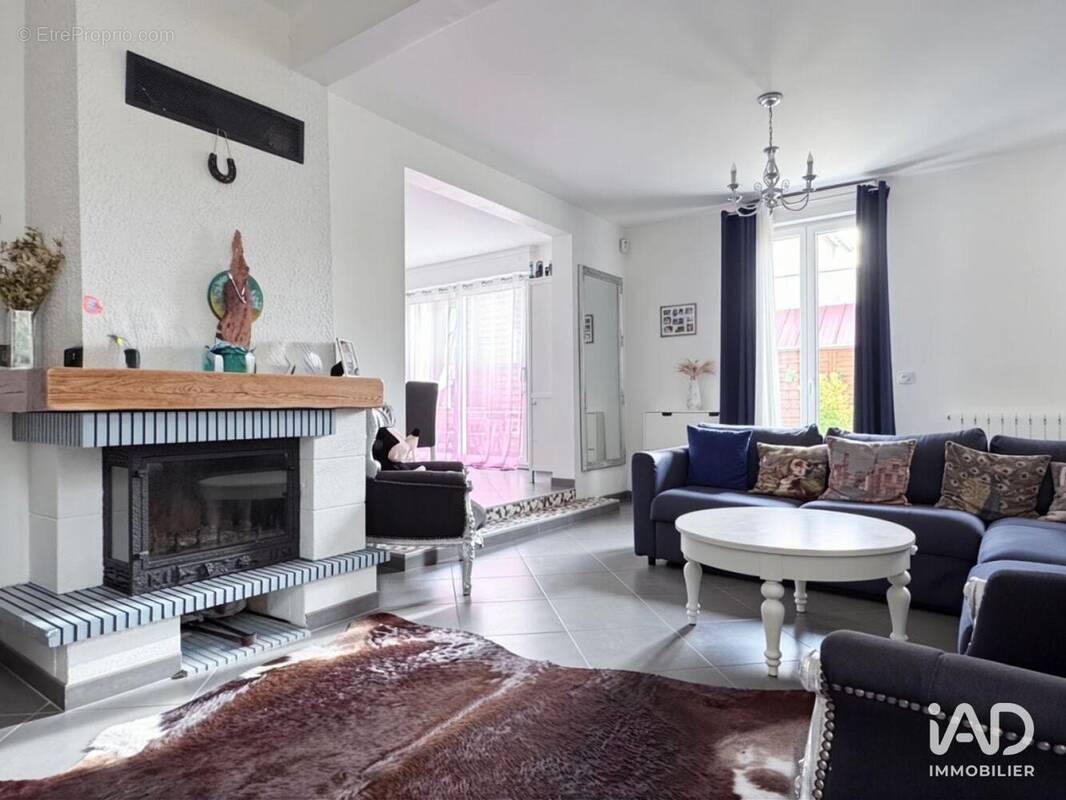 Photo 1 - Maison à MONTESSON