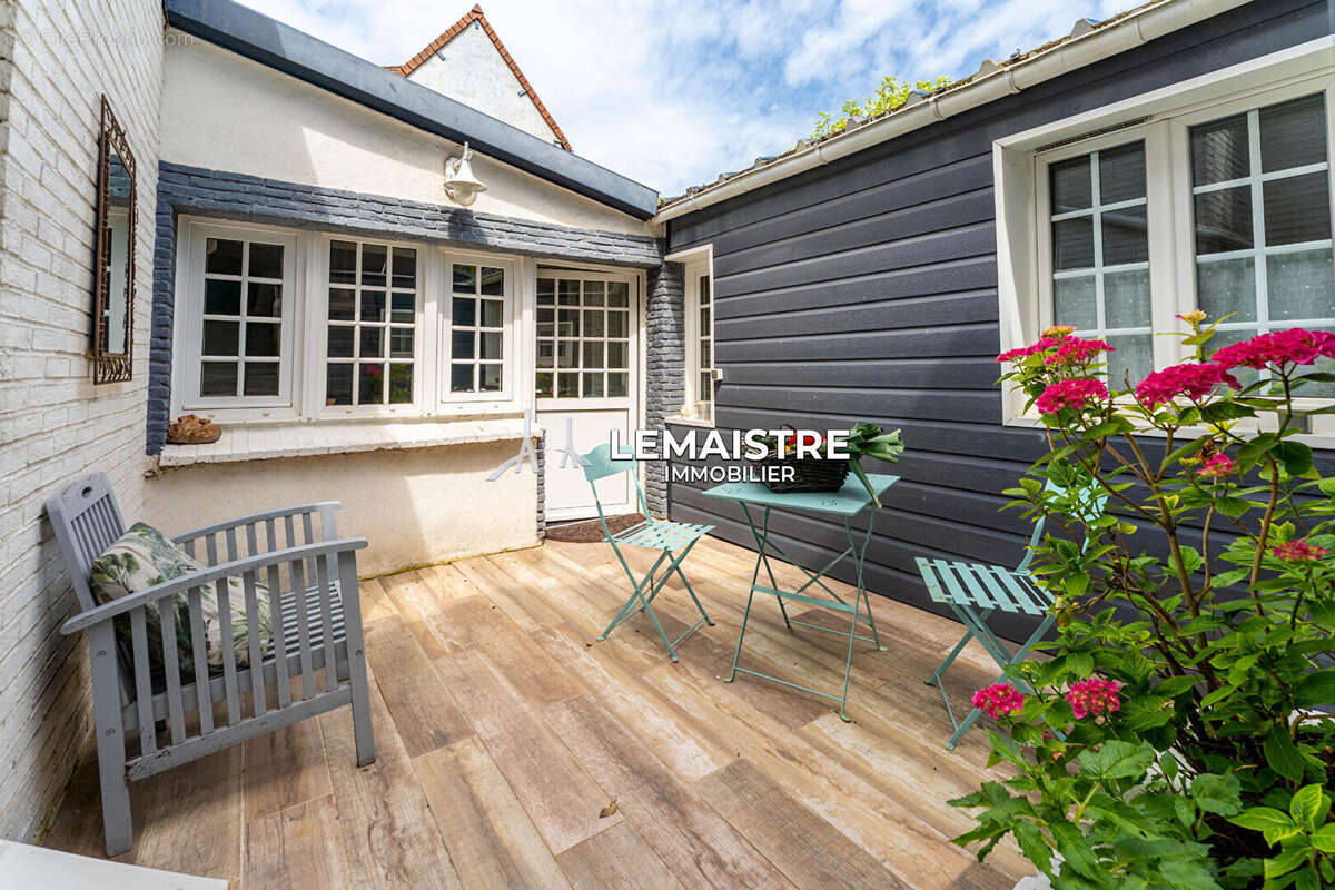 Maison à vendre - Le Havre Sanvic - 180 m² - 4 chambres - Piscine - Studio indépendant - photo 6