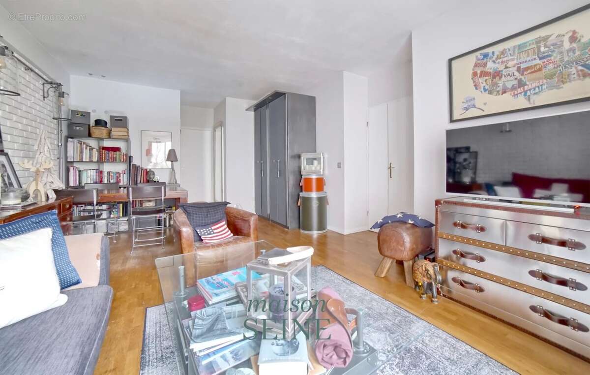Appartement à LEVALLOIS-PERRET