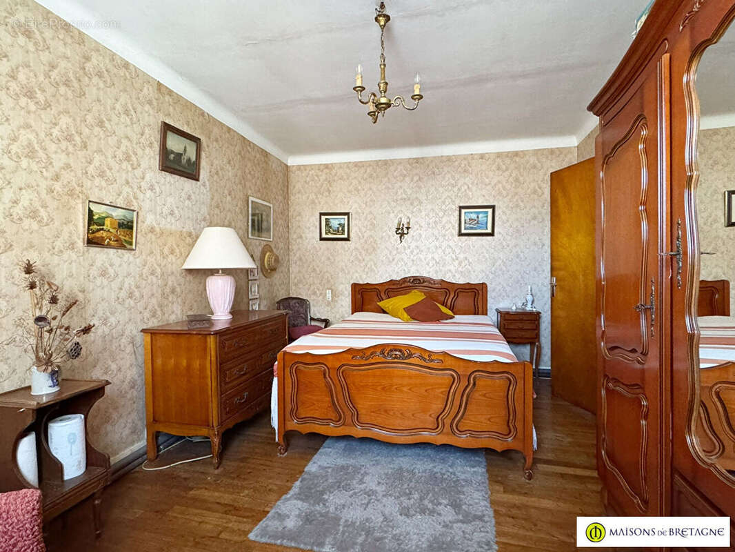 Maison à RIEC-SUR-BELON