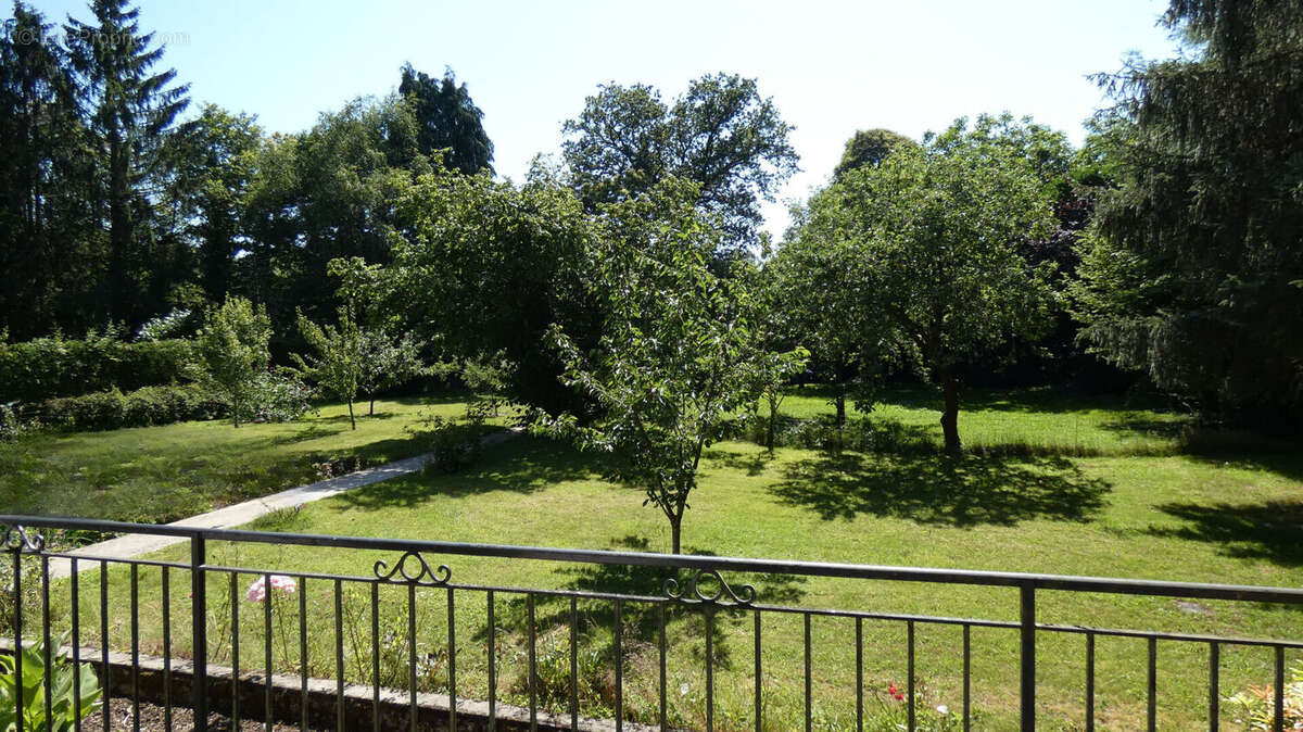 QUISTINIC - Maison 5 pièces avec terrain 2566m² - photo 5