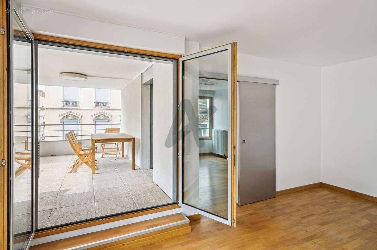 Appartement à LYON-6E