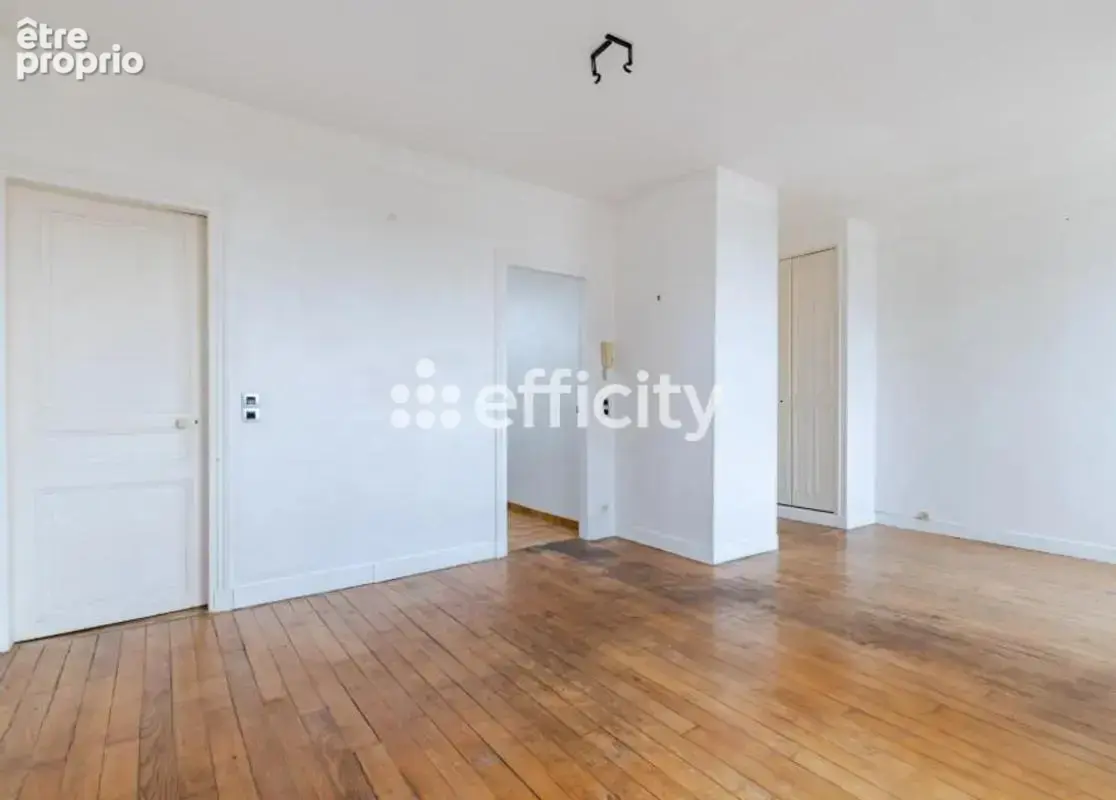 Appartement 1 pièce 33 m² à vendre à Corbeil-Essonnes (91100) - photo 3