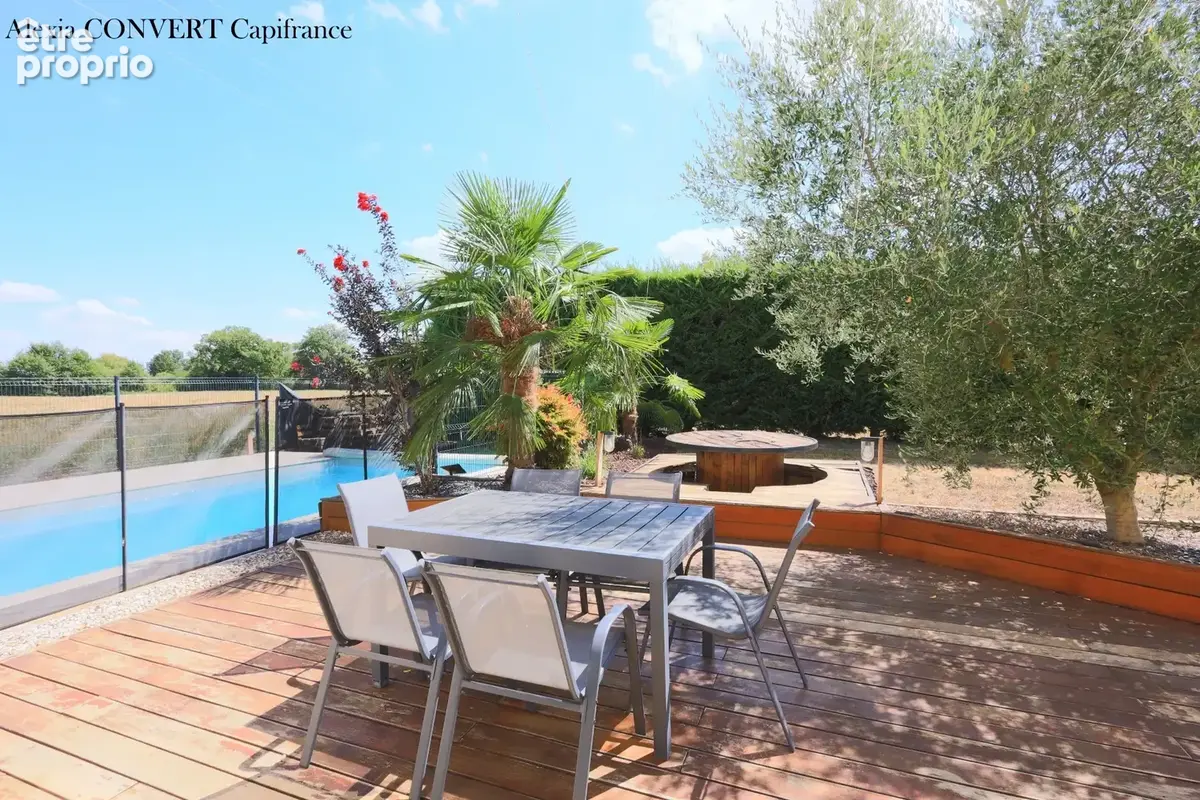 Maison familiale 5 pièces 135m² + terrain 1200m² CURTAFOND - photo 9