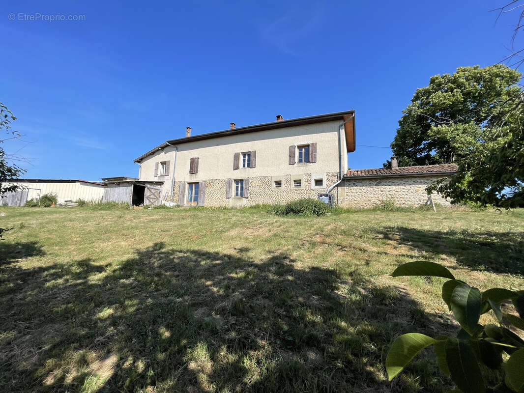 Maison à CHATEAUNEUF-DE-GALAURE