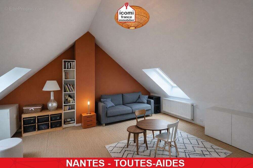 Loire-atlantique - nantes (44000) - a vendre - maison en rez de jardin entierement renovee en 2021 - piece de vie triple avec ac - photo 10