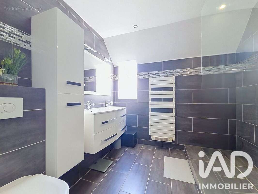 Maison 97 m² à Serris  - photo 9