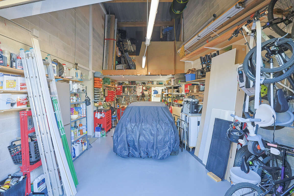 Maison à PUGET-VILLE