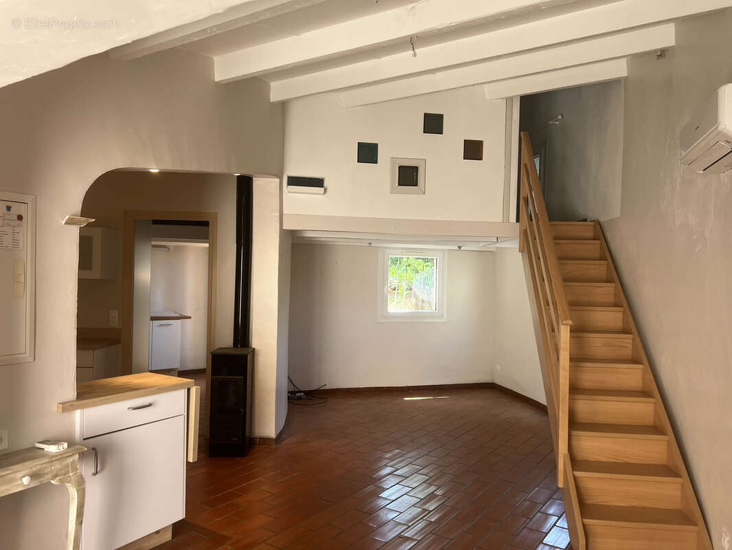 Maison à PLAN-DE-LA-TOUR