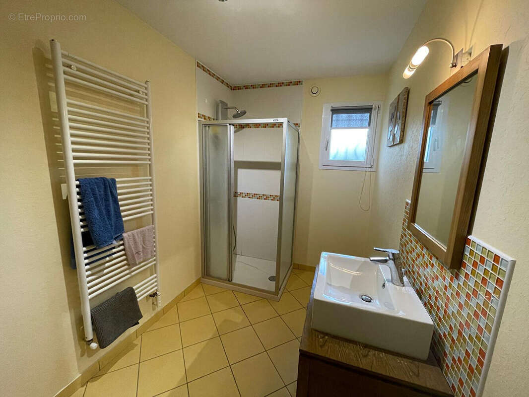 Maison à MARTIGNE-SUR-MAYENNE