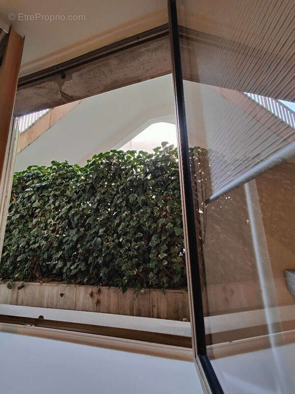 Appartement à PARIS-7E