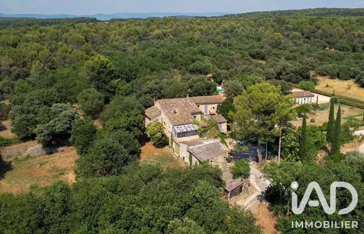 Photo 3 - Maison à MENERBES