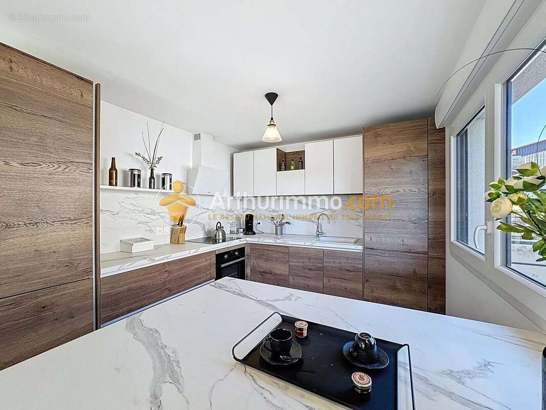 Appartement à L'ISLE-D'ABEAU