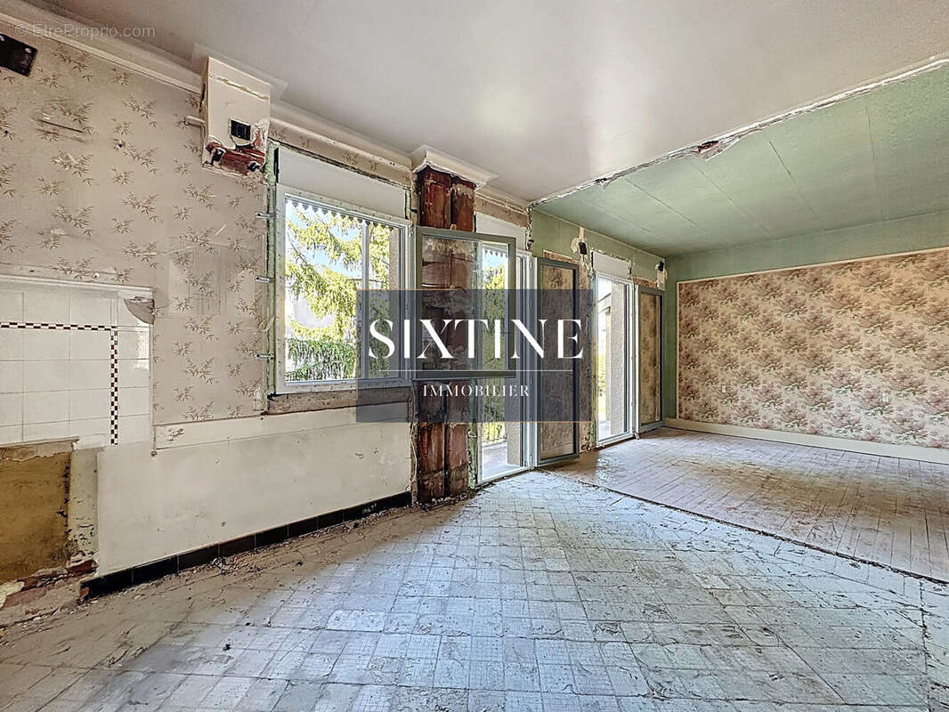 Appartement à BOURGOIN-JALLIEU