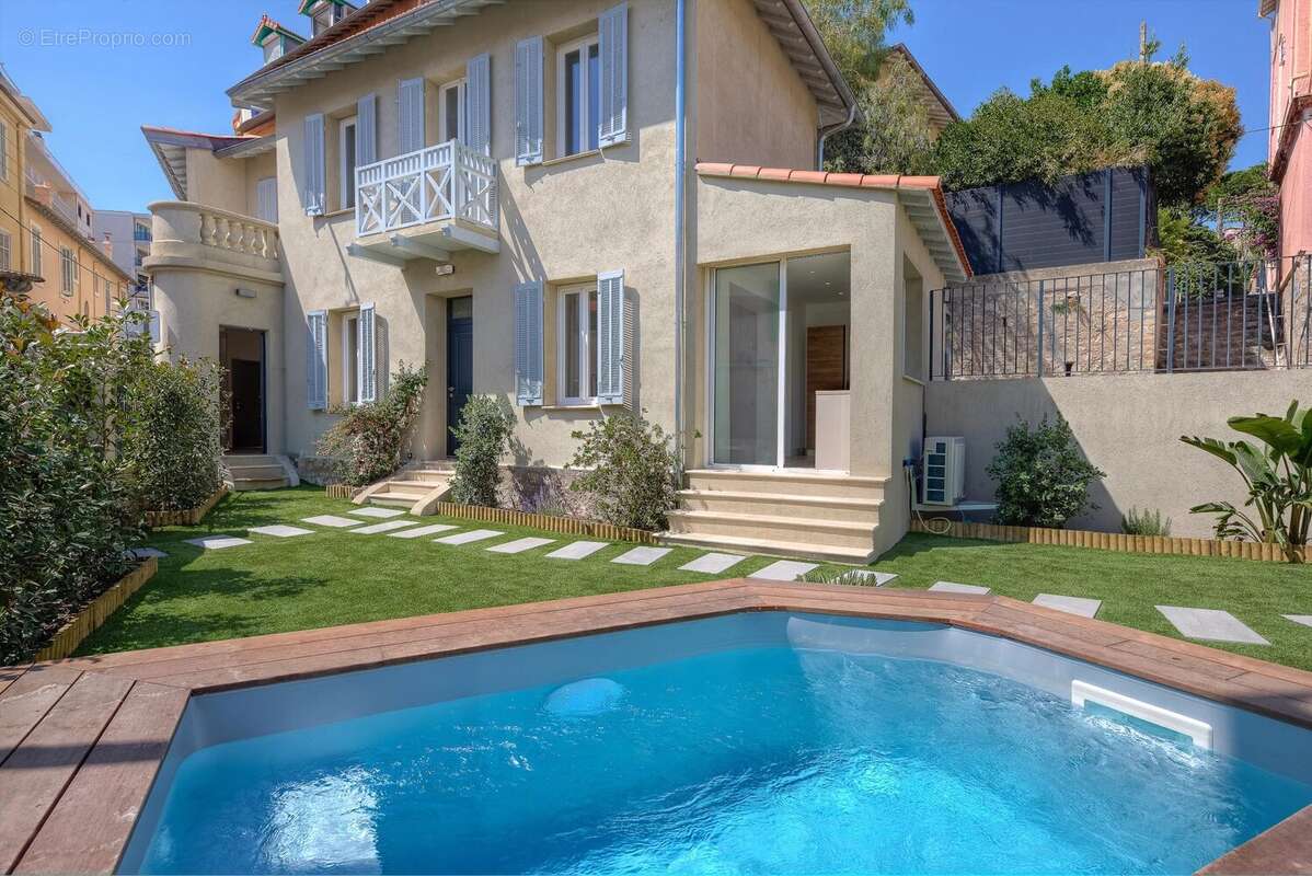 Maison à CANNES