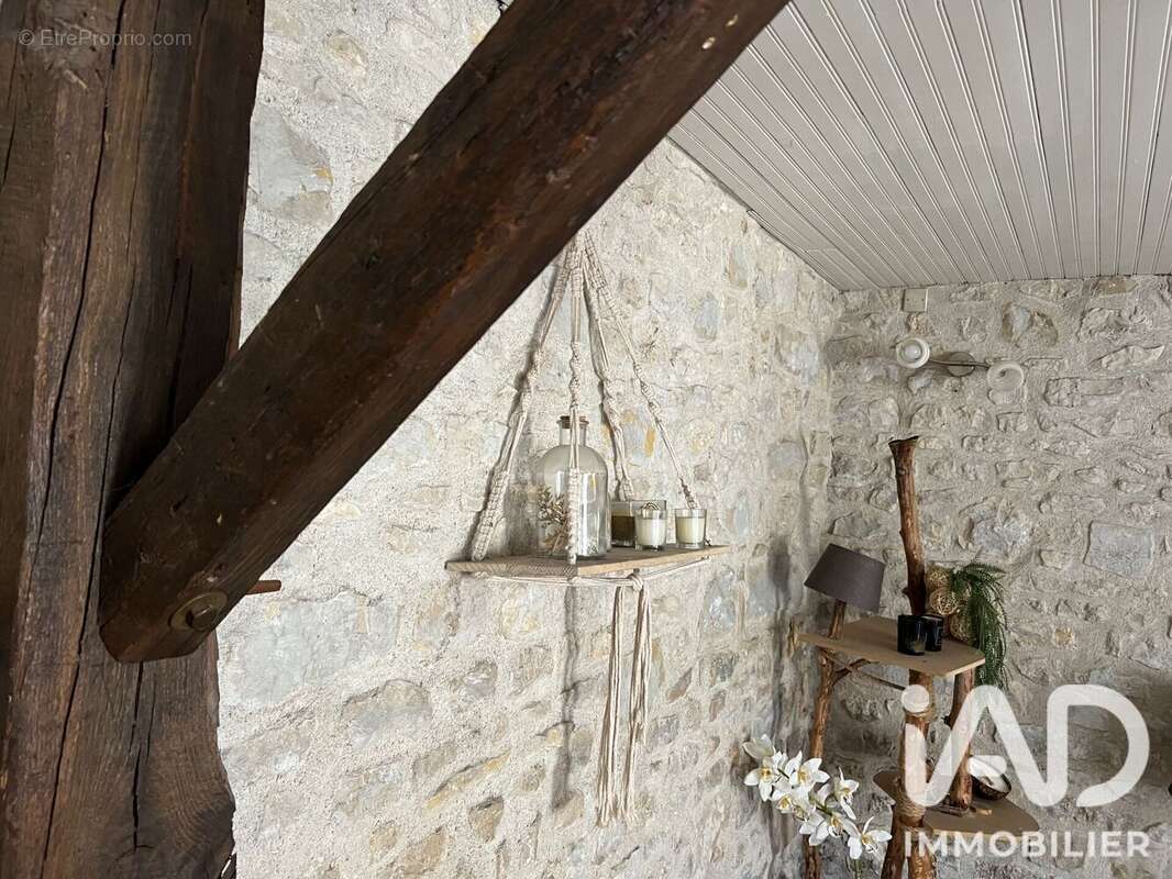 Maison 98 m² à Montigny-Sur-Loing  - photo 5