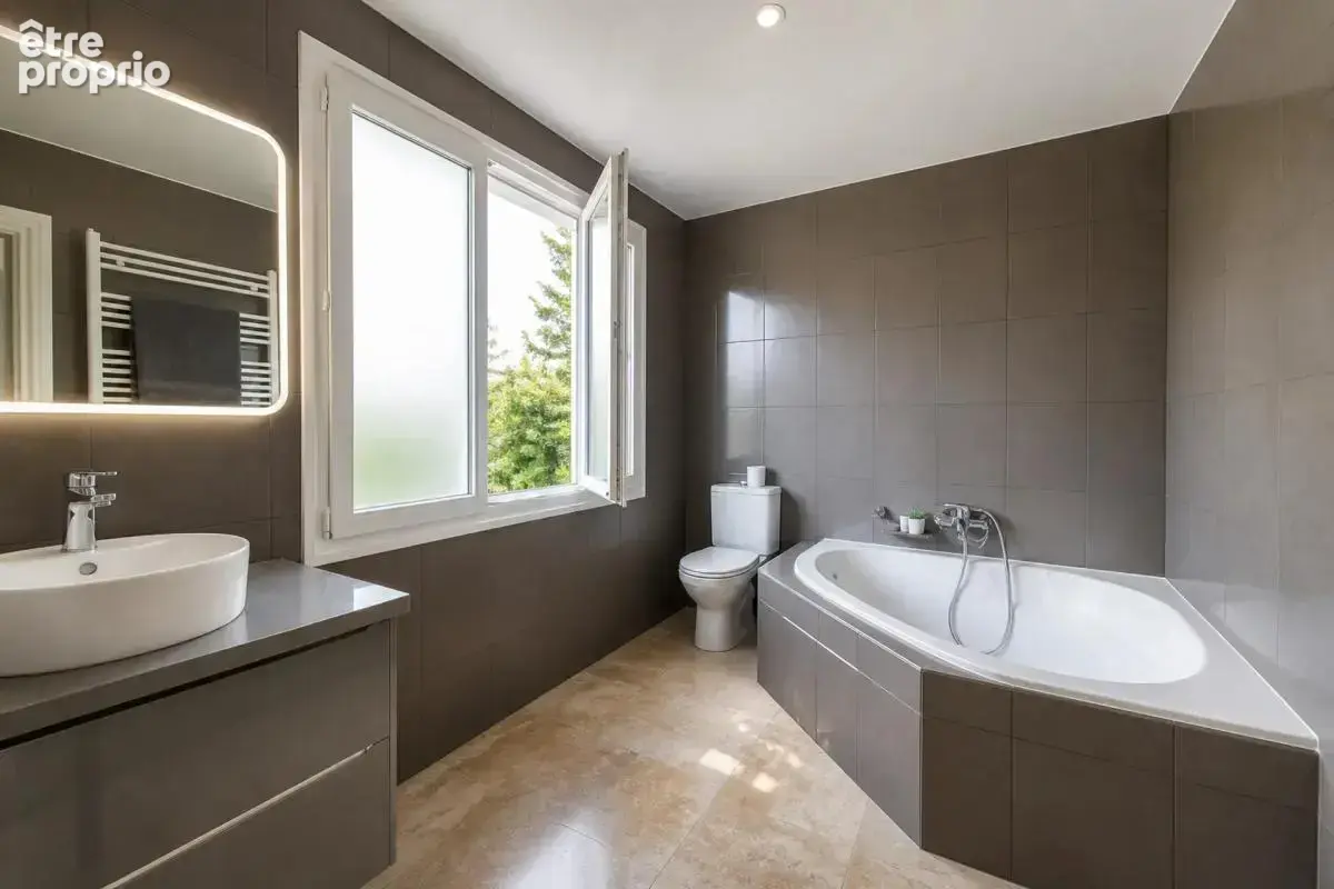 Montpellier (34000) – maison individuelle – 6 pièces – 4 chambres – jardin – garage – toiture neuve - photo 9