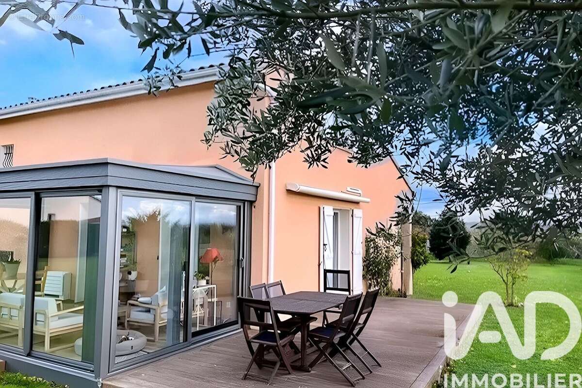 Maison 143 m² à Lafitte-Vigordane  - photo 3