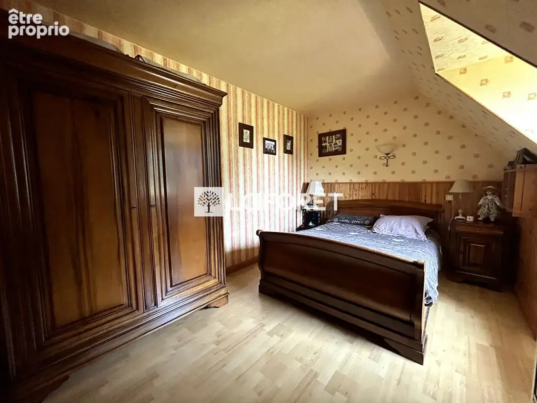 Maison 212 m2 , 4 chambres - 20 min d'Aurillac - photo 11