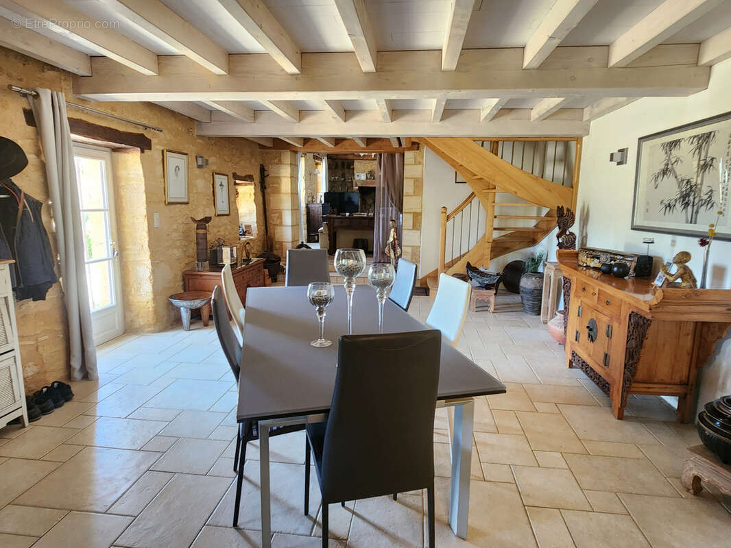 Maison à SARLAT-LA-CANEDA