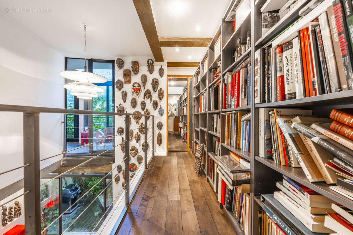 Appartement à LEVALLOIS-PERRET
