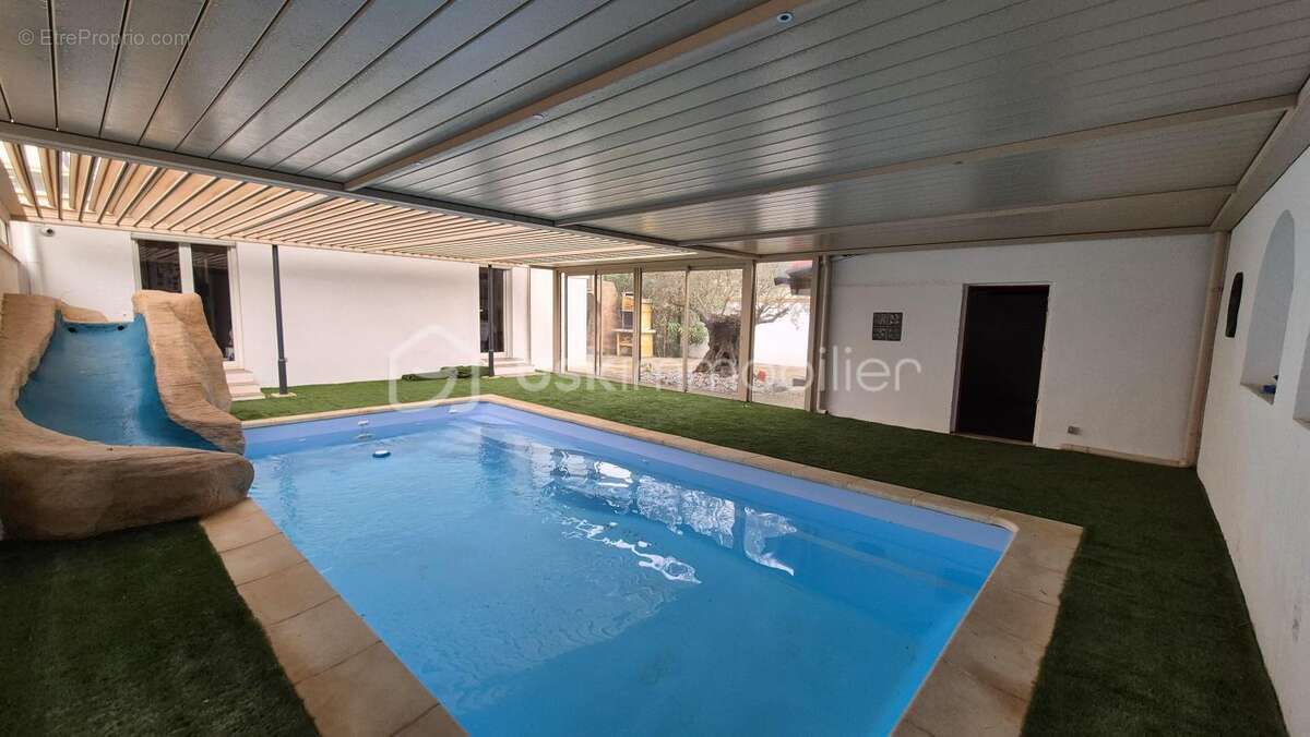 Maison à LATOUR-BAS-ELNE