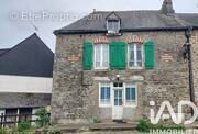 Photo 1 - Maison à BAZOUGES-LA-PEROUSE