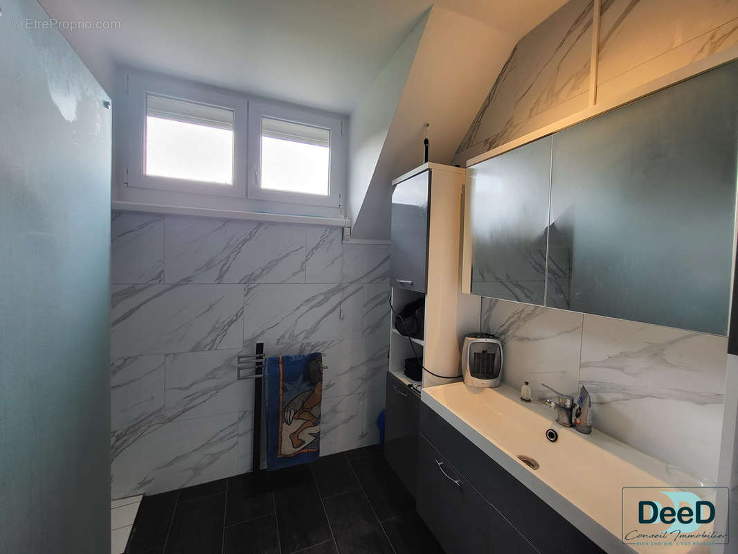 Maison à SAINT-ARROMAN