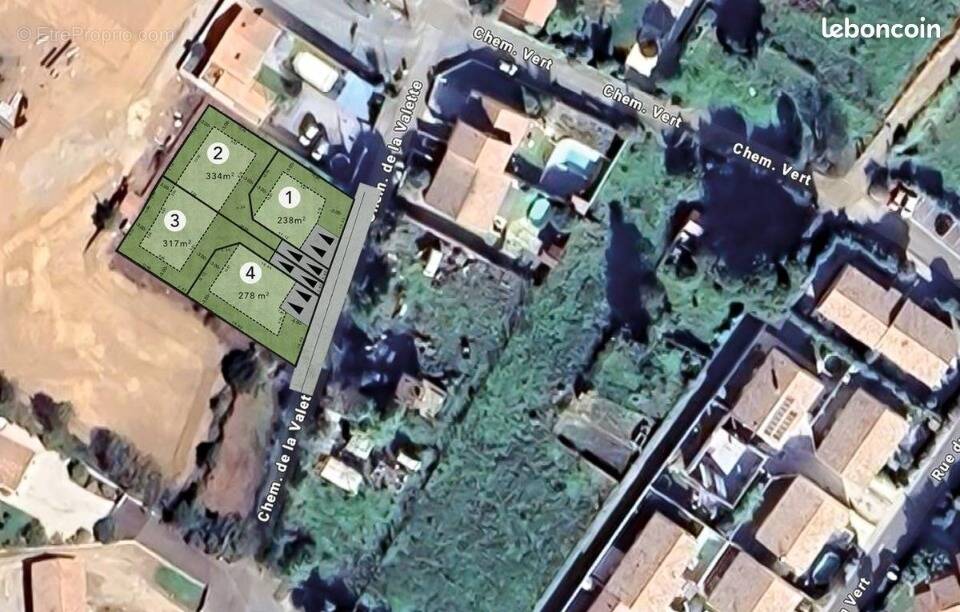 Terrain à MARAUSSAN