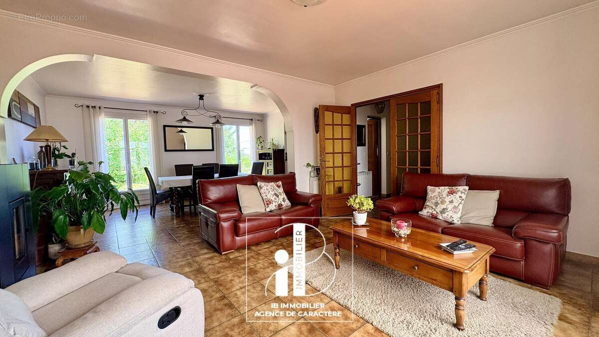 Montigny-sur-loing – maison 151 m² - 5 chambres - jardin 1364 m² - photo 2
