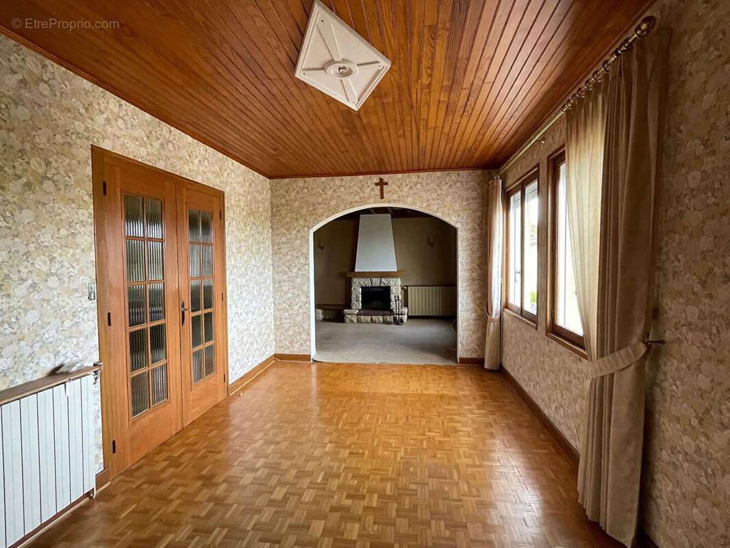 Maison à SAINT-HEAND