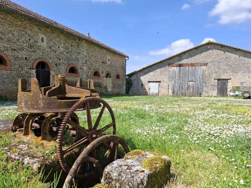 Maison à LINAZAY