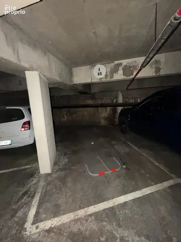 Photo Parking à Paris-19e au prix de 17 000€