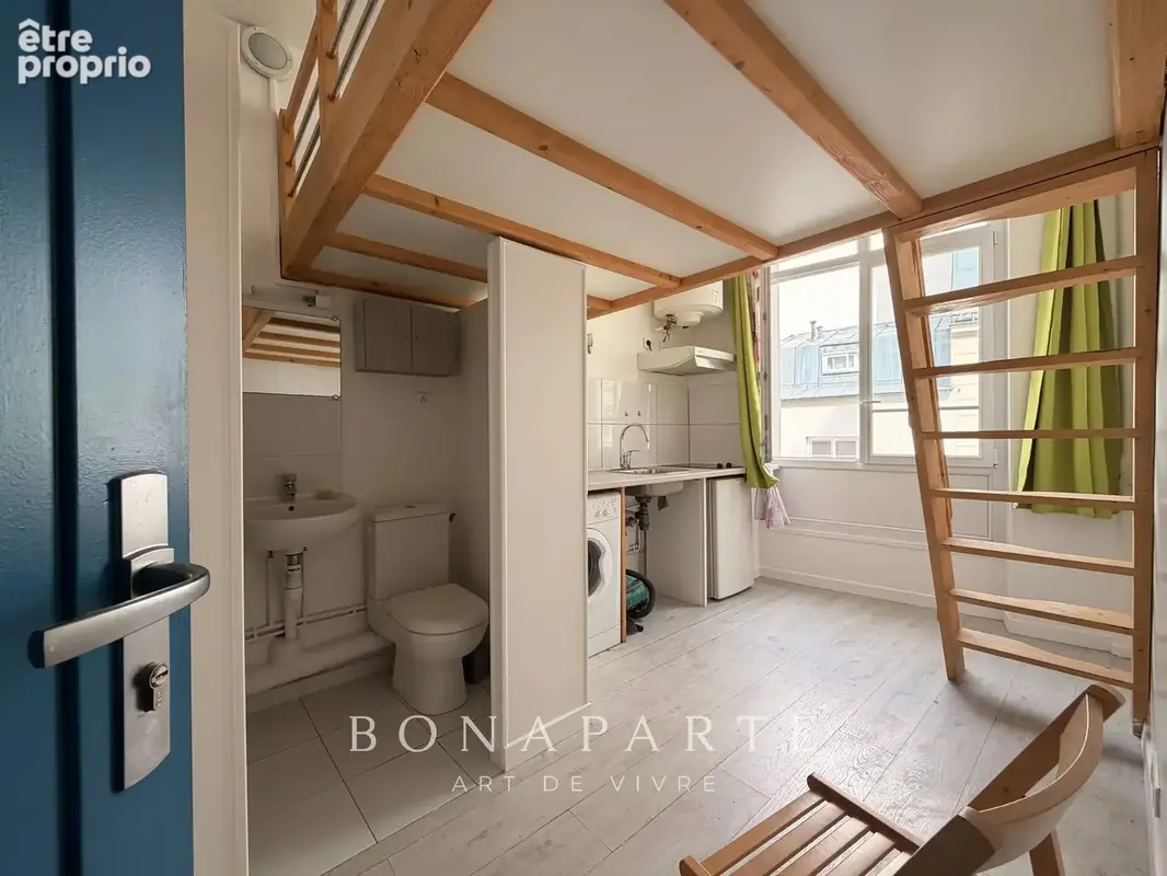 Appartement à PARIS-2E