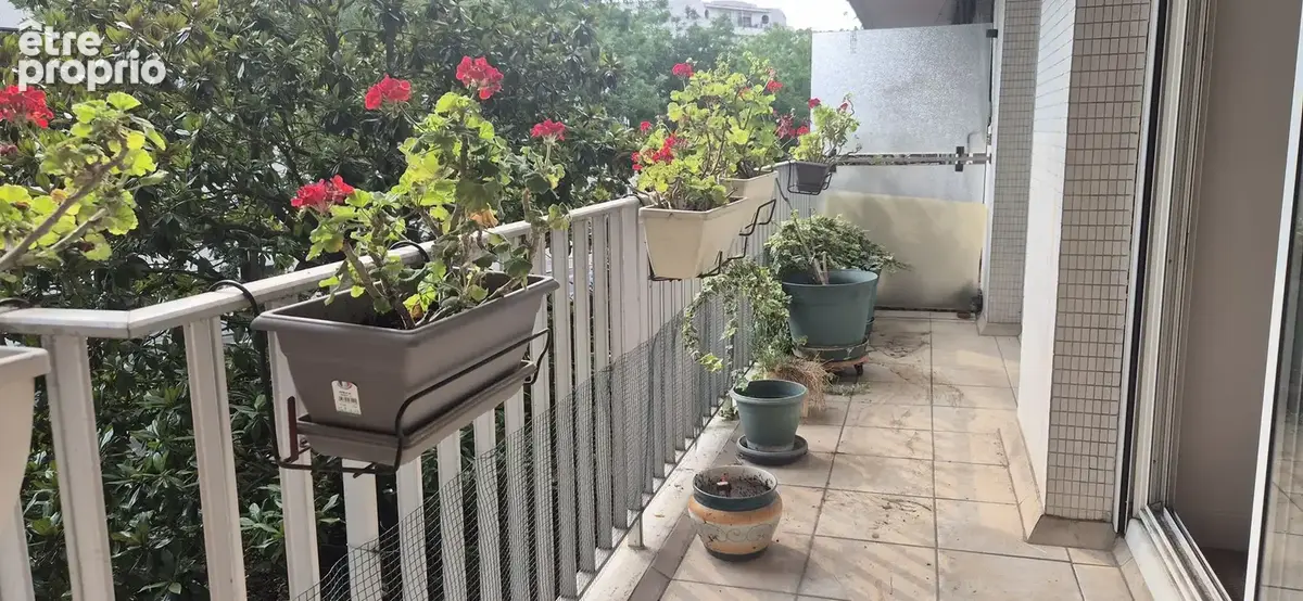 Appartement à PARIS-15E
