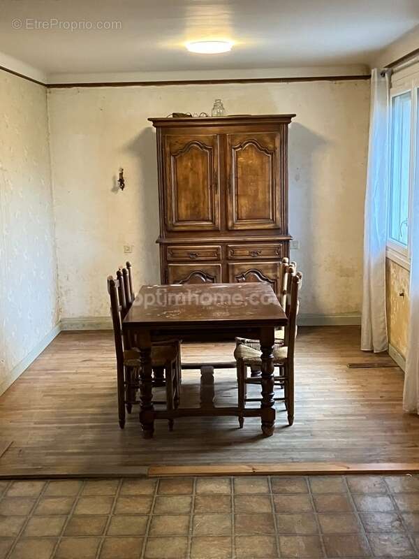 Maison à LE HAUT-CORLAY