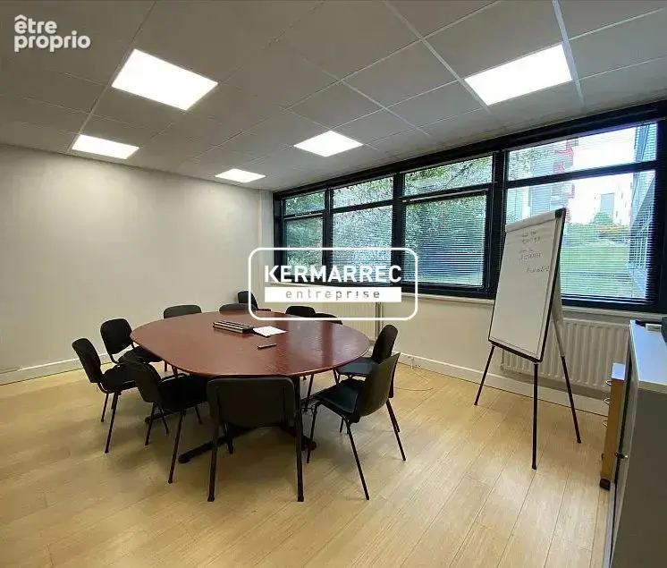 Commerce 198 m² à vendre à Rennes (35000) - photo 3